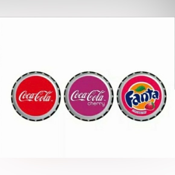 Lip Smackers Coca Cola Bottle Cap Lip Balm Trio - Picture 2 of 9